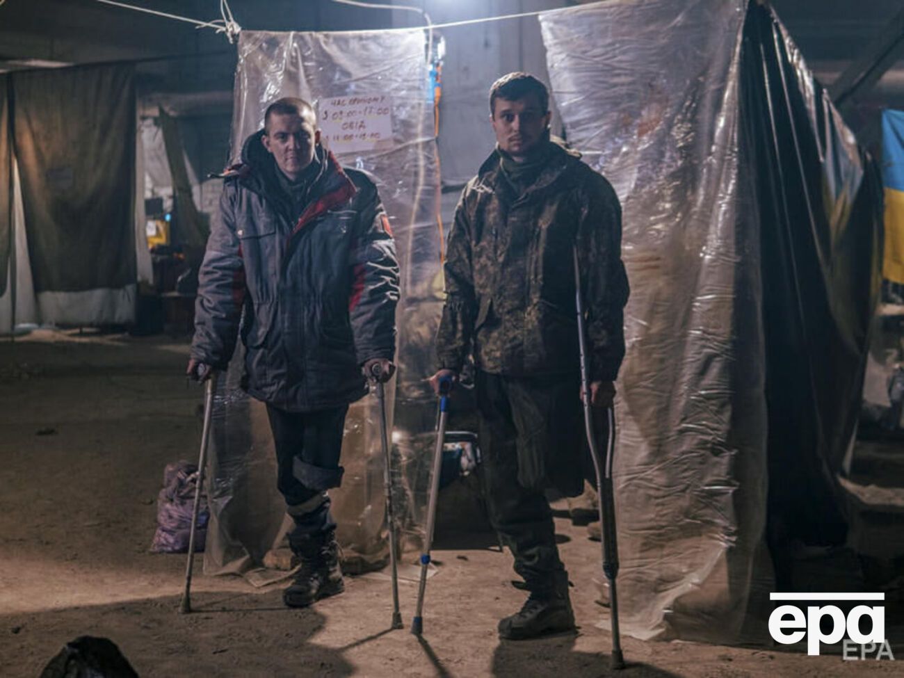 По состоянию на 10 мая на заводе "Азовсталь" оставались&nbsp;более 1 тыс. украинских военнослужащих, среди них&nbsp;сотни раненых