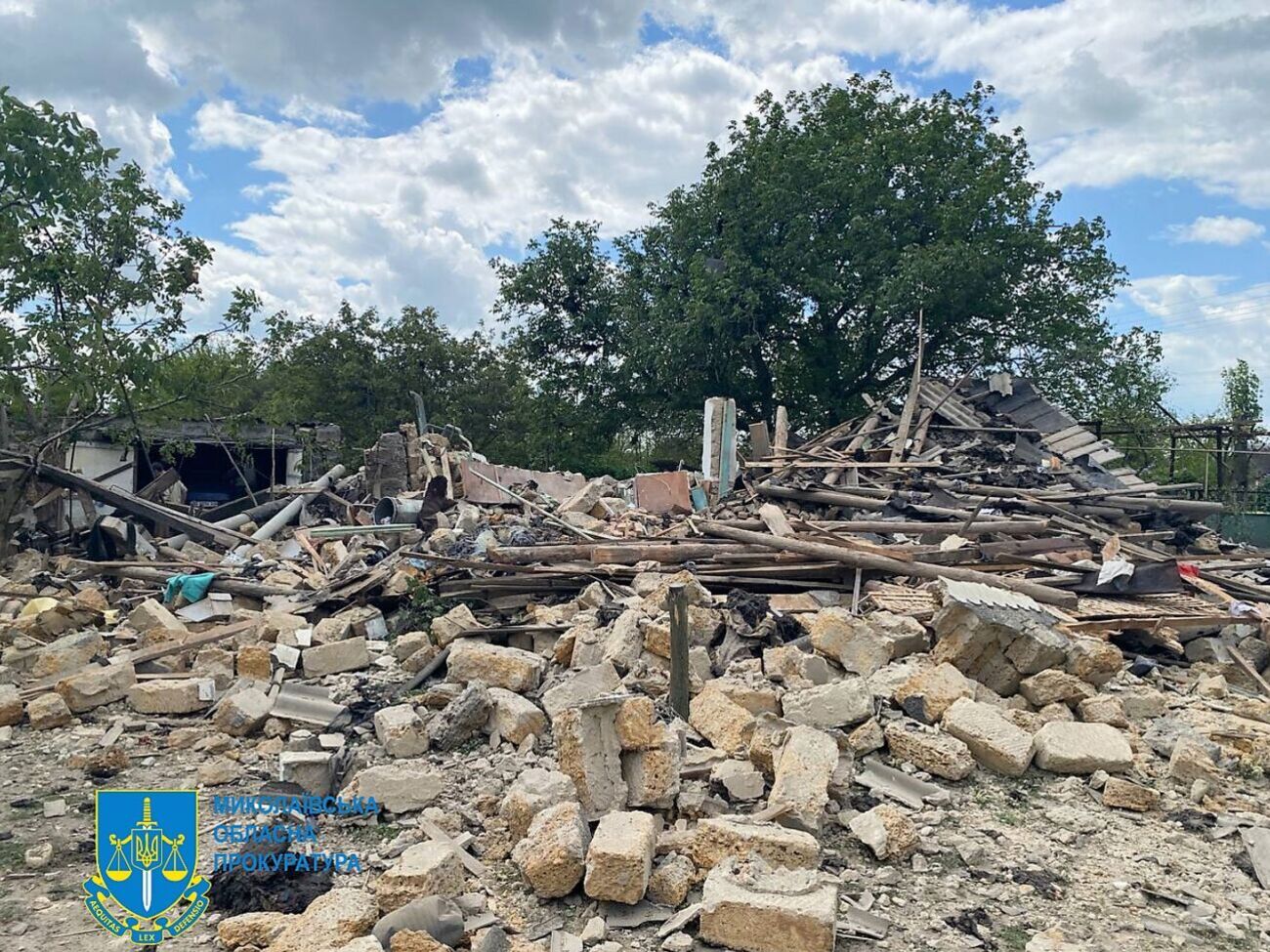 Никаких военных объектов в обстрелянных селах нет, подчеркнули в прокуратуре