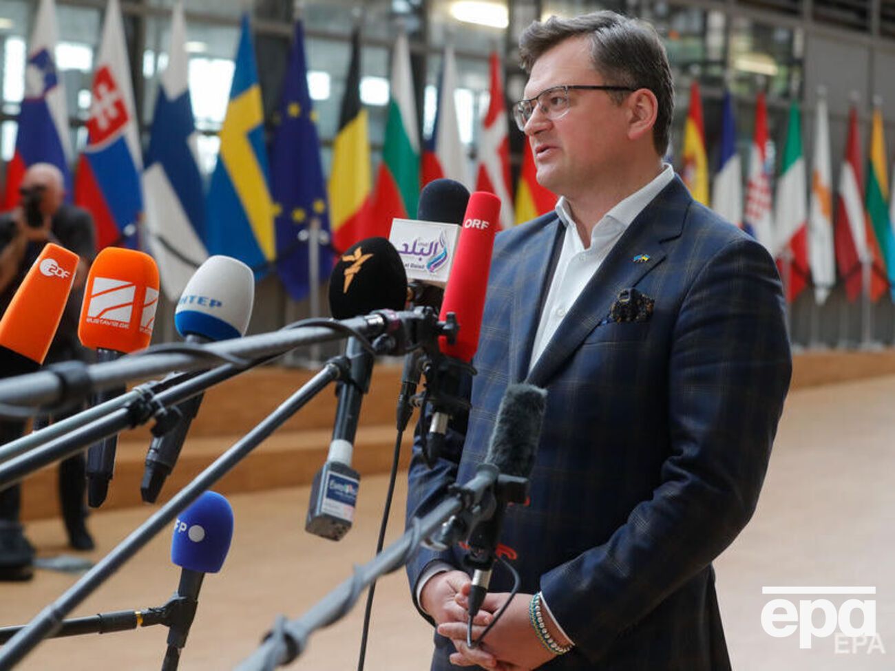 Україна проти ухвалення шостого пакету санкцій ЄС проти РФ без ембарго на російську нафту, зазначив Кулеба