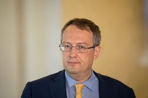 Унаслідок повномасштабного вторгнення Росії 28 дітей в Україні стали круглими сиротами, повідомив Геращенко