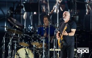 Премьера совместной песни Pink Floyd и Хлывнюка Hey, Hey, Rise Up состоялась в начале апреля