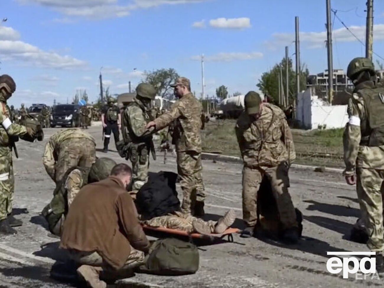 Операція з порятунку захисників Маріуполя є пріоритетним завданням, сказала Маляр