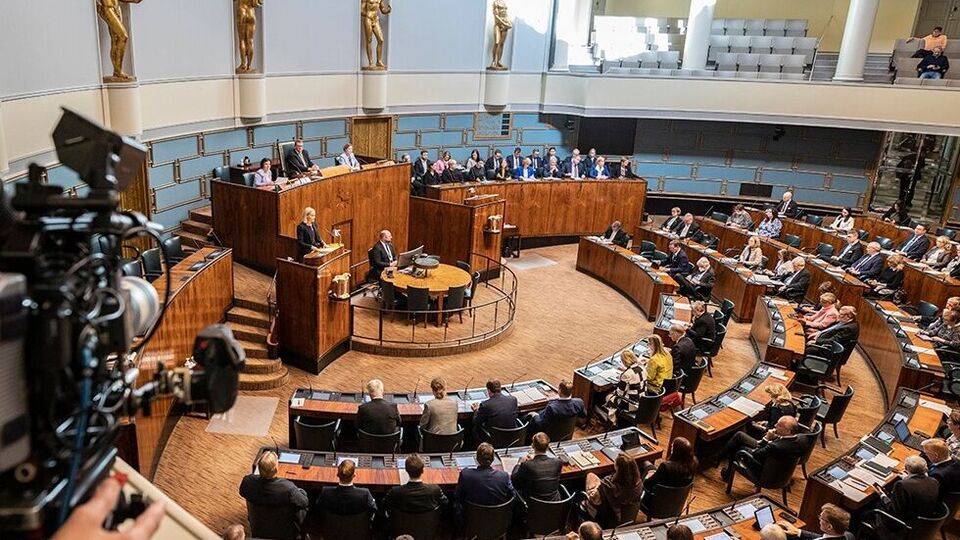 Решение о вступлении Финляндии в НАТО поддержали 188 депутатов Эдускунты