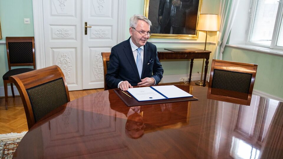 Заявка на вступление в НАТО – новая глава в истории Финляндии, отметил Хаависто