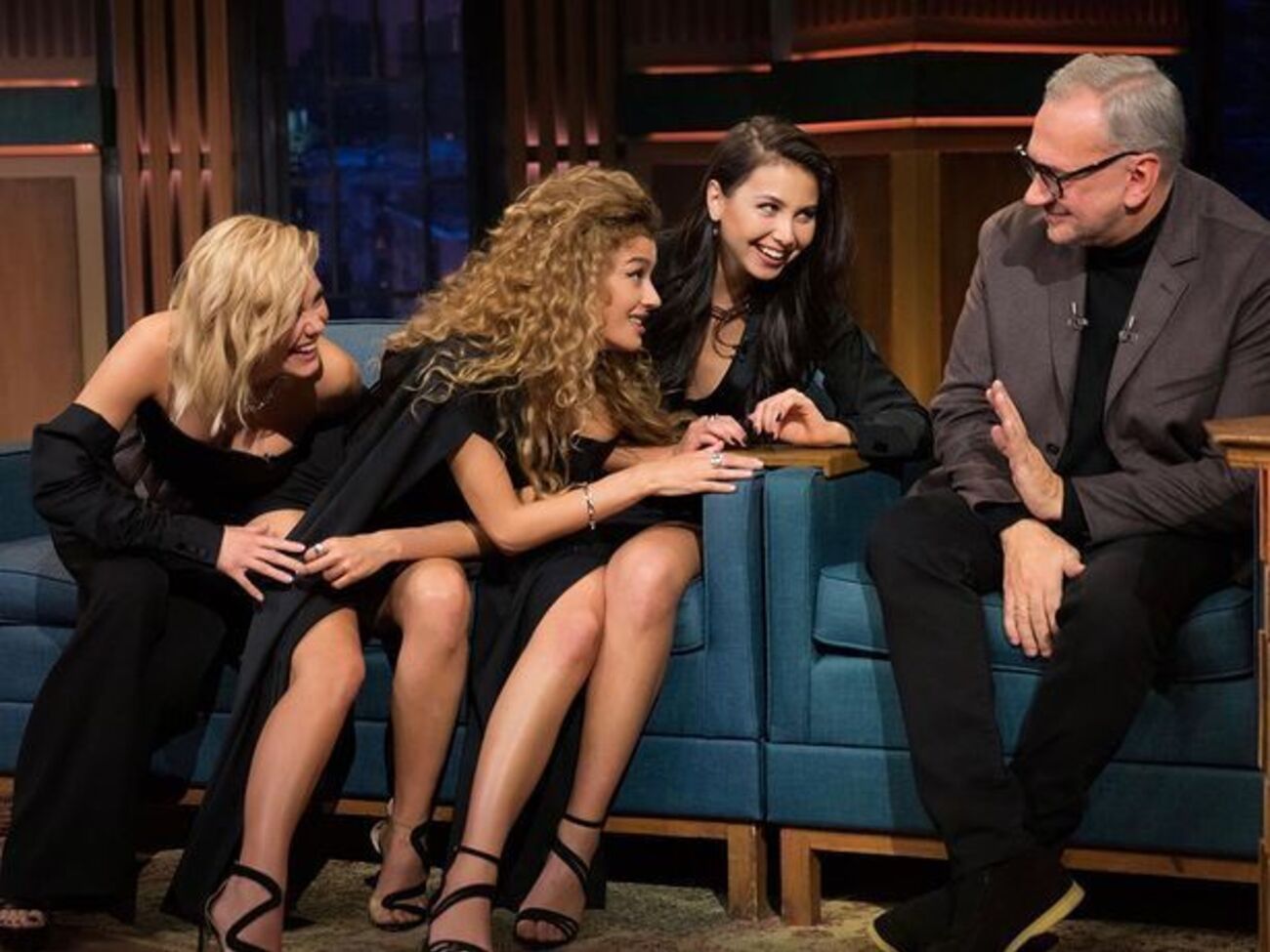 2020 року&nbsp;Меладзе презентував новий склад учасниць &ndash; до росіянки Синецької приєдналися українські співачки Попова і Тарасова