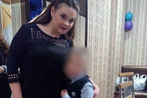 Женщине, по данным СМИ, 30 лет