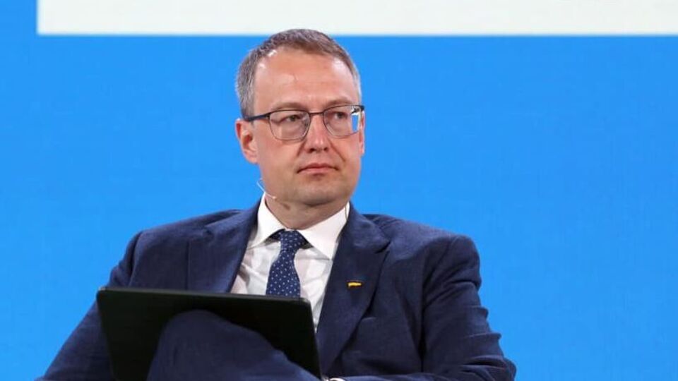 Геращенко: Людей, які хочуть знищувати російських бандитів та ворогів, дуже багато