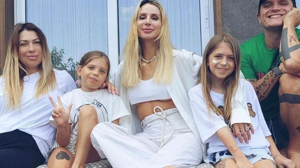 Loboda є хрещеною матір'ю старшої доньки Анатолія Анатоліча та його дружини Юлії Бойко