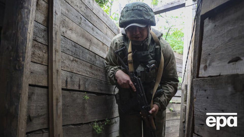 За даними ОВА, окупанти зосереджені на утриманні раніше зайнятих позицій, веденні розвідки й поповненні запасів провізії та амуніції