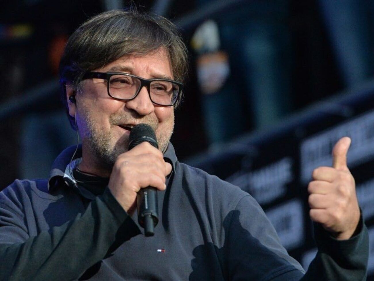 Шевчук: Родина – это бабушка нищая на вокзале, продающая картошку