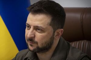 В РФ боятся признать, что на самом высоком государственном и военном уровне допущены "катастрофические ошибки", отметил Зеленский