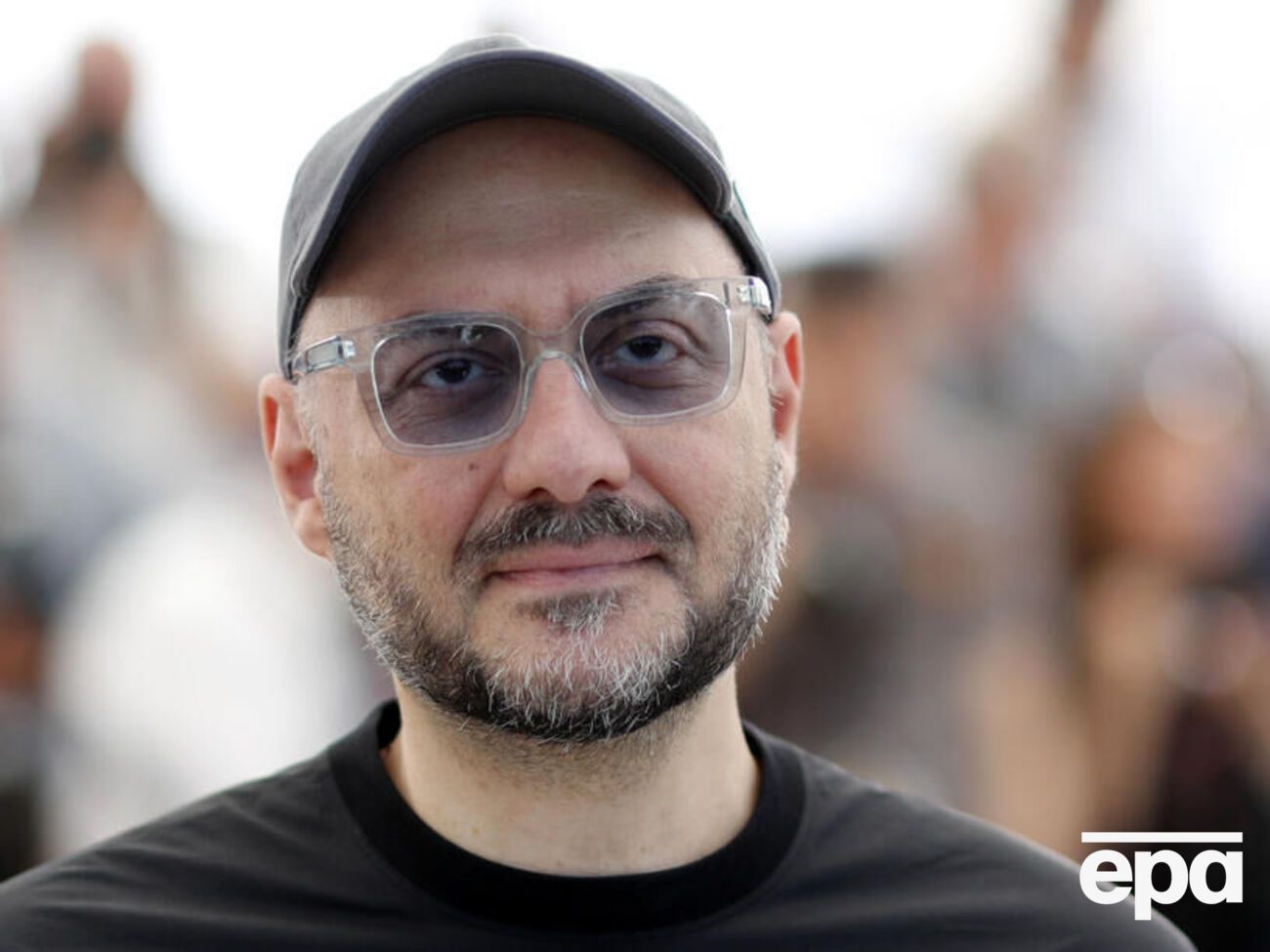 Серебренников: Нет войне