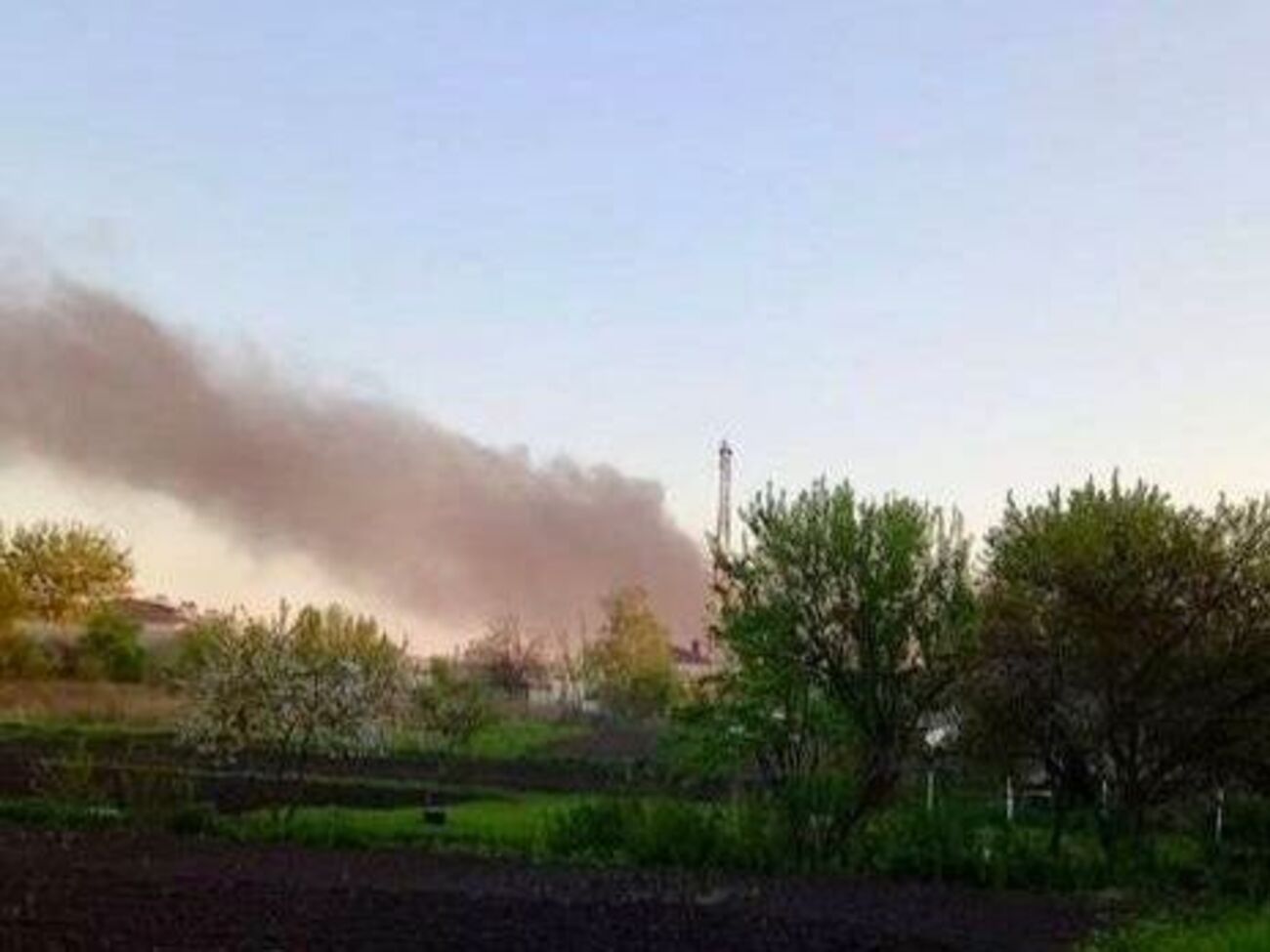 Местные власти заявляют об обстреле спиртзавода