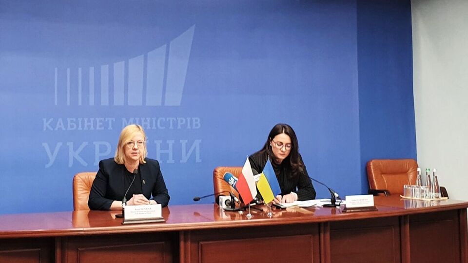 18 мая Свириденко (справа) провела встречу в Киеве с министром климата и окружающей среды Польши Москвой