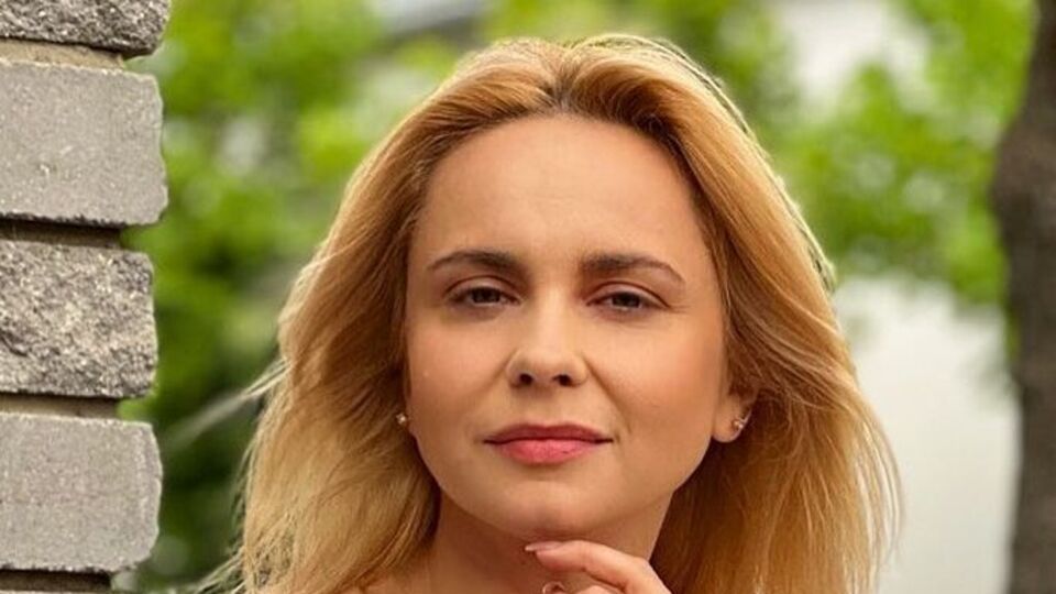 Ребрик показала съемку ко Дню вышиванки