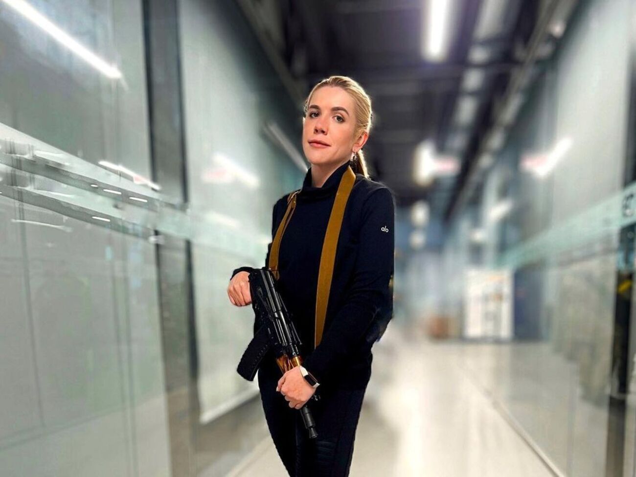 Подоляк назвав Рудик "берегинею автомата" і сказав, що вона ніколи не брала участі в переговорах щодо "Азовсталі"