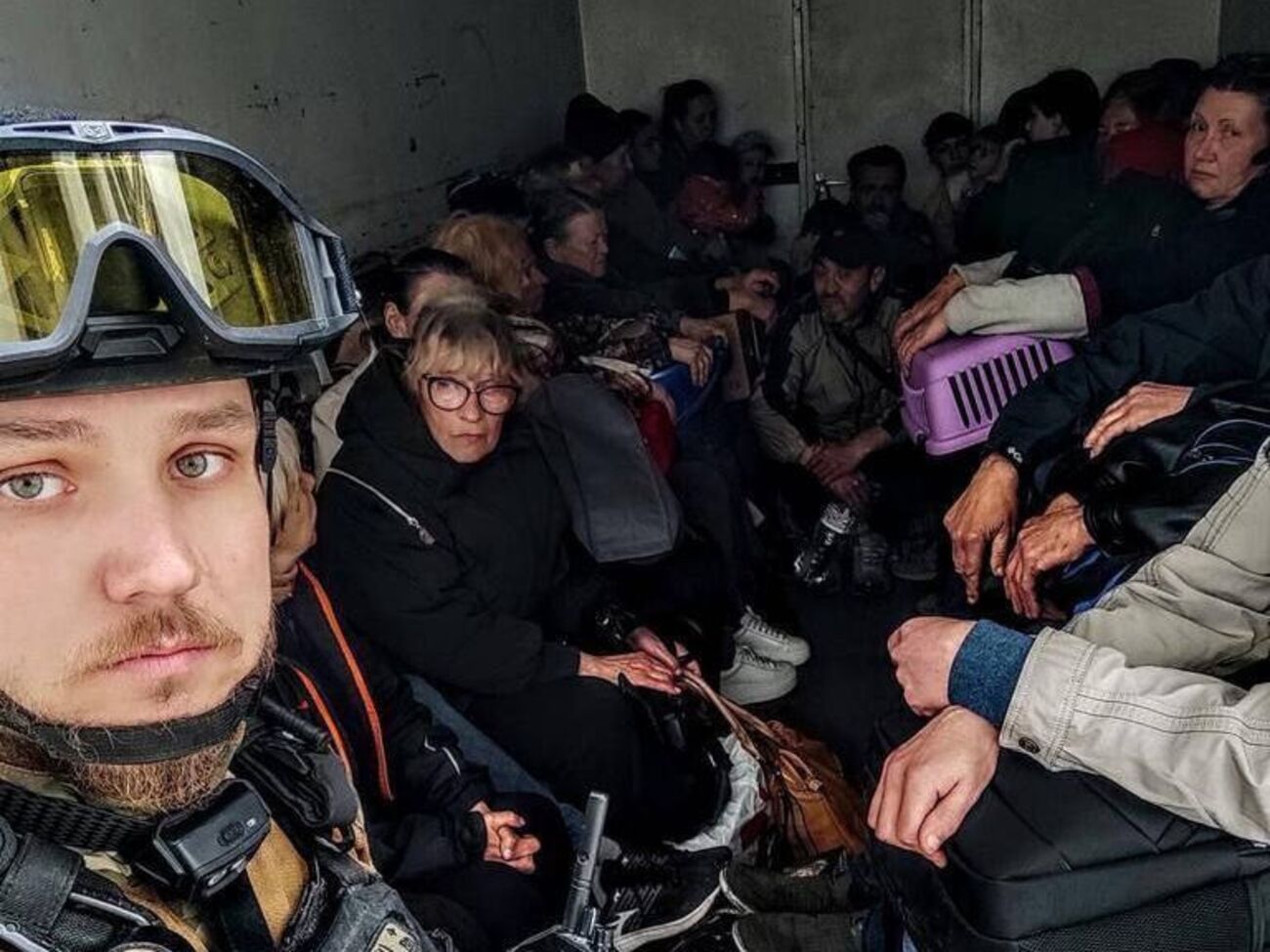 Эвакуацией людей занимается полиция