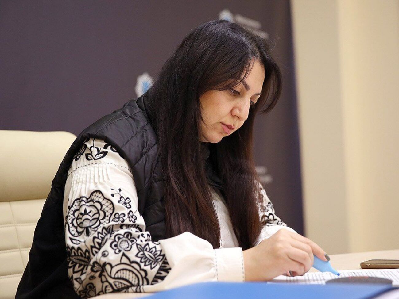 По словам Акопян, 5,3 млн украинцев уехали в страны ЕС