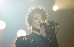 Земфира: В Мариуполе полночь