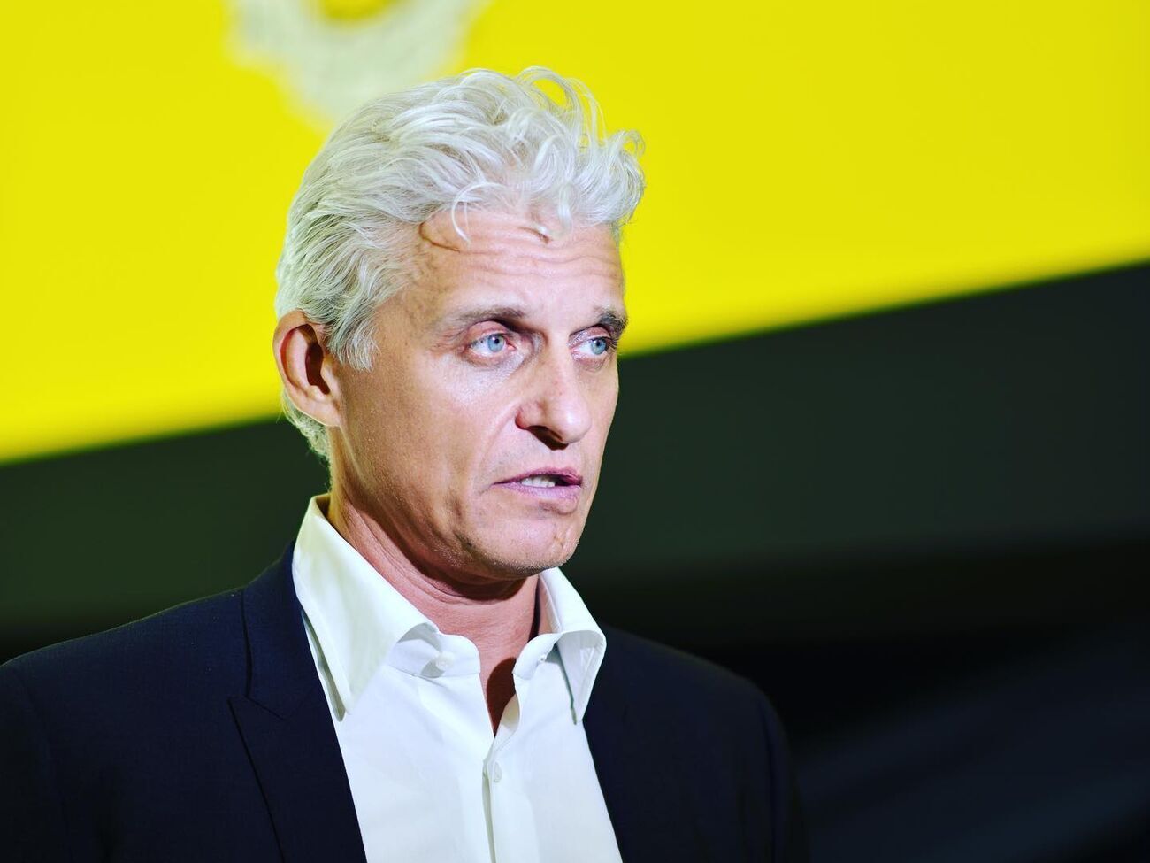 Тиньков продав свою частку банку Потаніну