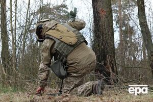 Фигурант связался с волонтерами, которые помогают добровольческим батальонам, и предложил купить пластины из бронированной стали