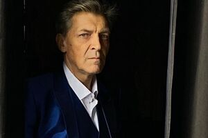 Невзоров о Херд: Странно. Почему девушка с такими способностями и наклонностями еще не в "Единой России"?