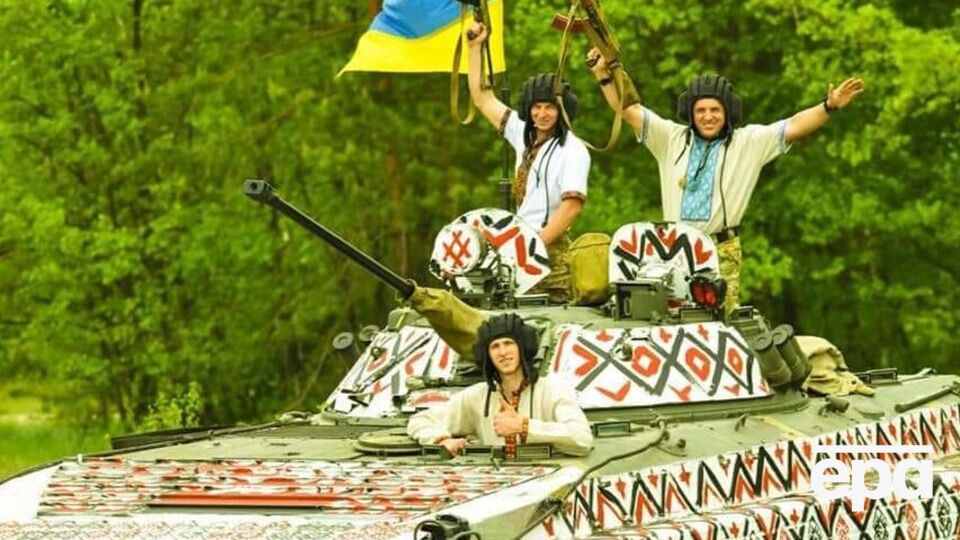 Українці люблять свою державу і тому переможуть, упевнений Зеленський