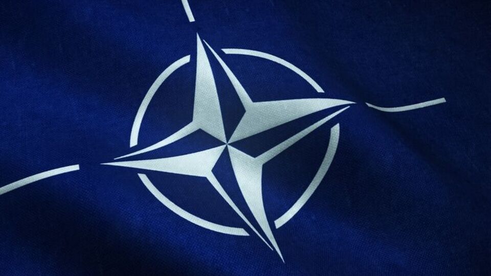 18 мая Швеция и Финляндия одновременно подали заявки на вступление в НАТО