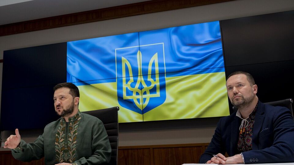 Зеленский общался со студентами в присутствии Шкарлета