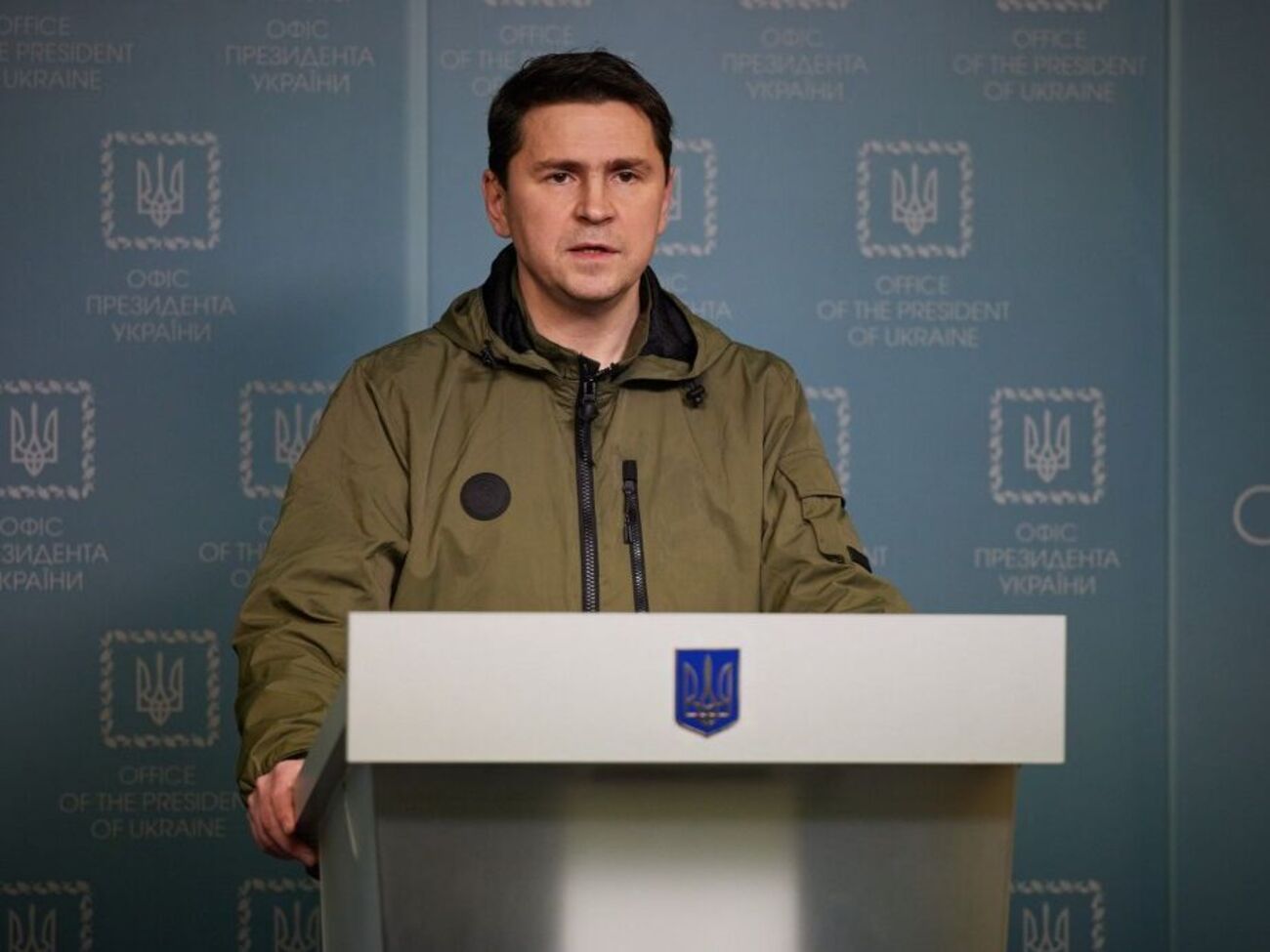 Подоляк: Рішення про те, як закінчиться війна, ухвалюватимуть лише два суб'єкти: народ України і президент