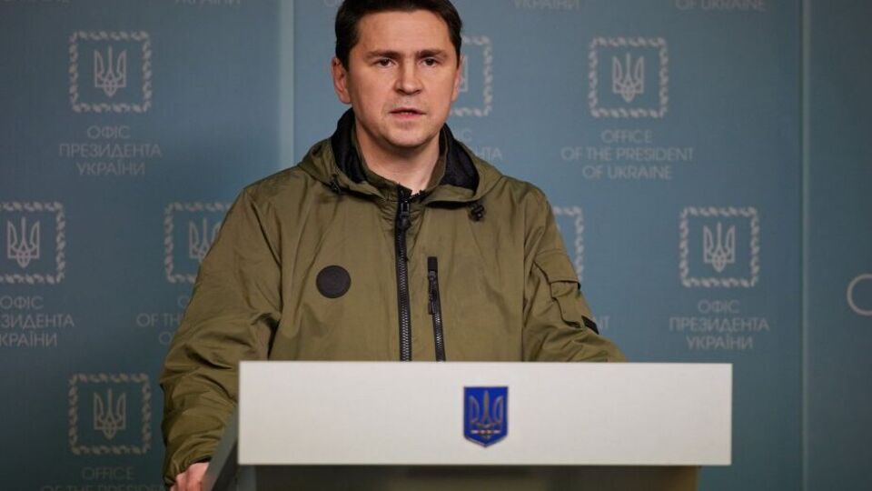 Подоляк: Рішення про те, як закінчиться війна, ухвалюватимуть лише два суб'єкти: народ України і президент