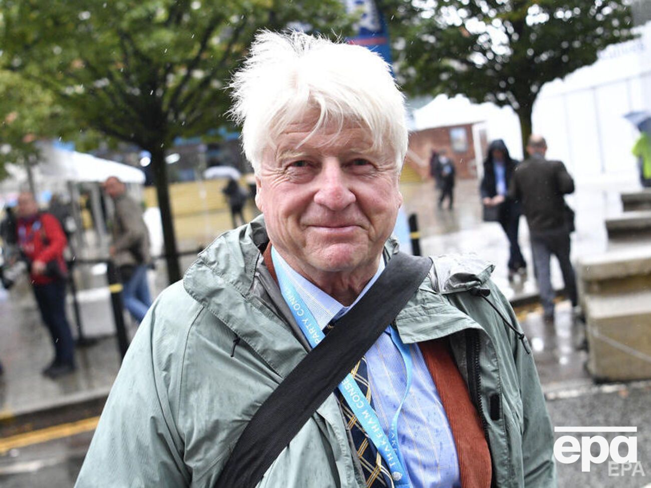 Впервые о желании получить гражданство Франции Стэнли Джонсон заявил в конце декабря 2020-го