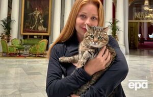 Кот Степан: Сегодня познакомился с невероятной Тиной Кароль