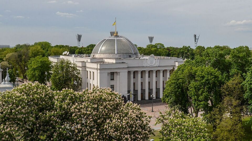 Воєнний стан хочуть продовжити до серпня