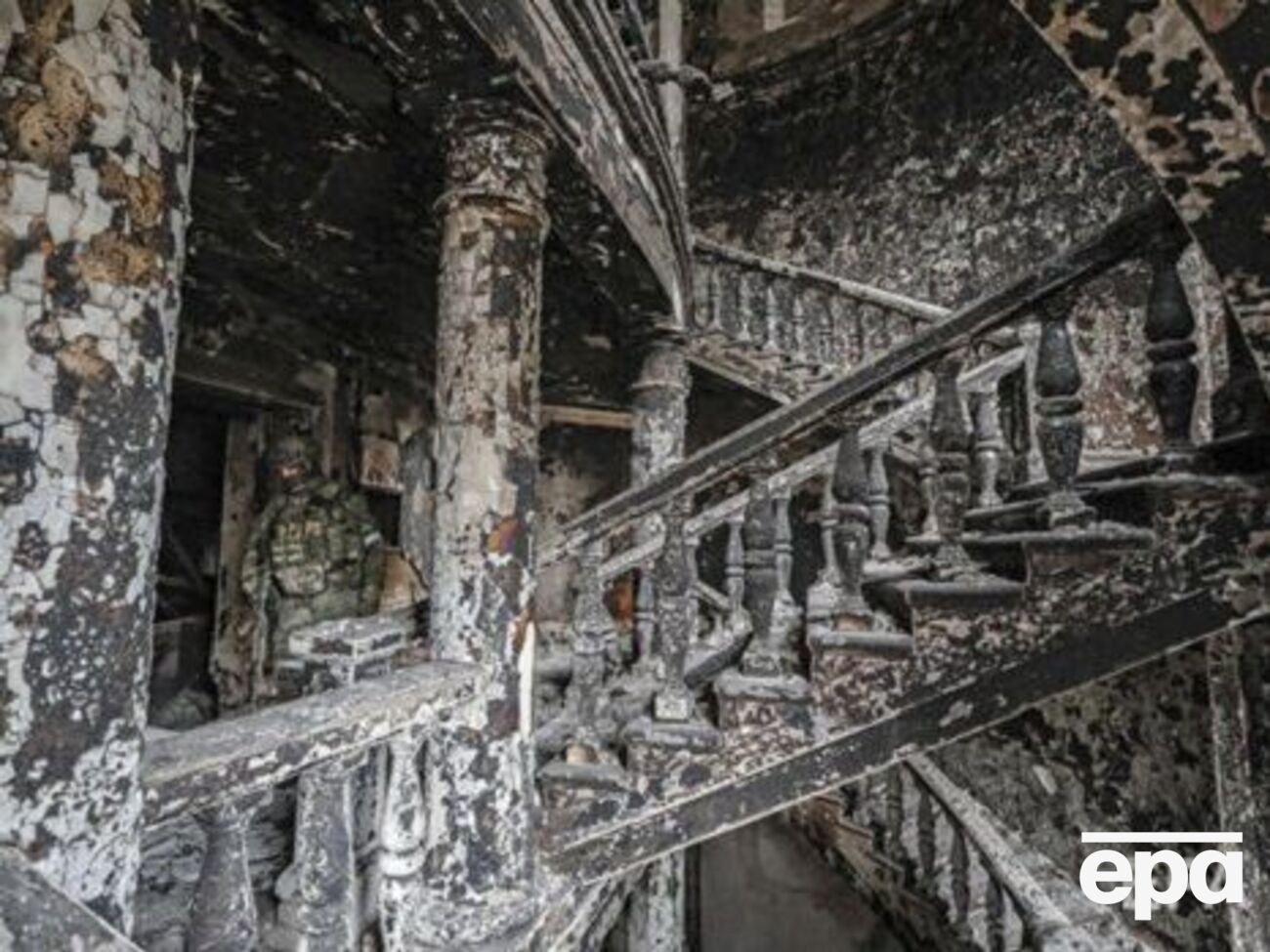 The invaders dropped a bomb on the Mariupol Drama Theater on March 16