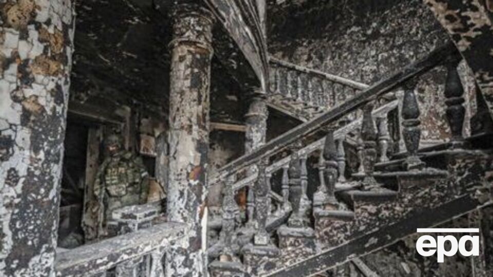 The invaders dropped a bomb on the Mariupol Drama Theater on March 16