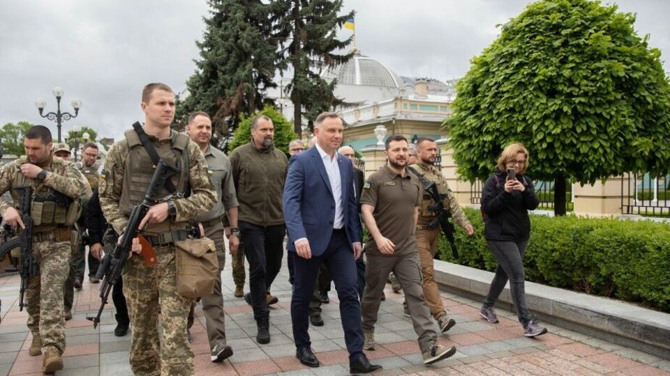 Дуда и Зеленский хотят, чтобы между Польшей и Украиной "не было барьеров"