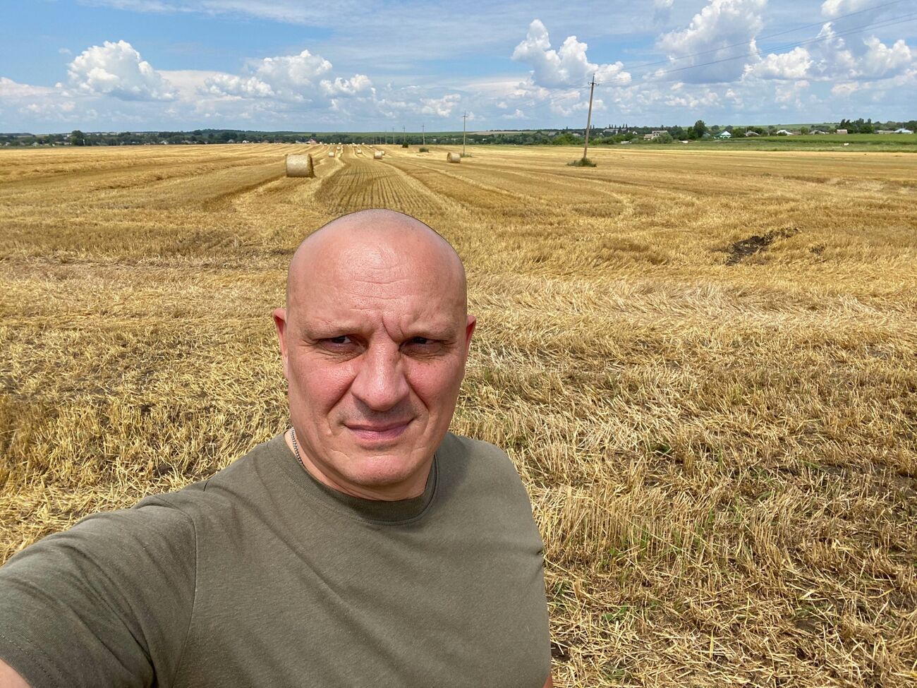 Олег Москаленко: Ти стоїш із мішком на голові й у наручниках, і тебе просто б'ють. Просто вбивають