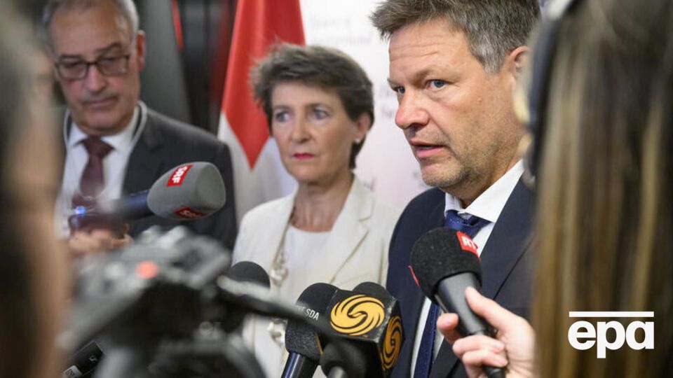 Габек висловив розчарування тим, що країни Євросоюзу досі не погодили запланованого ембарго