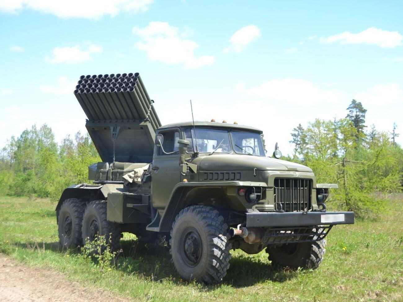 В Беларуси хотят проверить военную технику на "готовность к выполнению задач"
