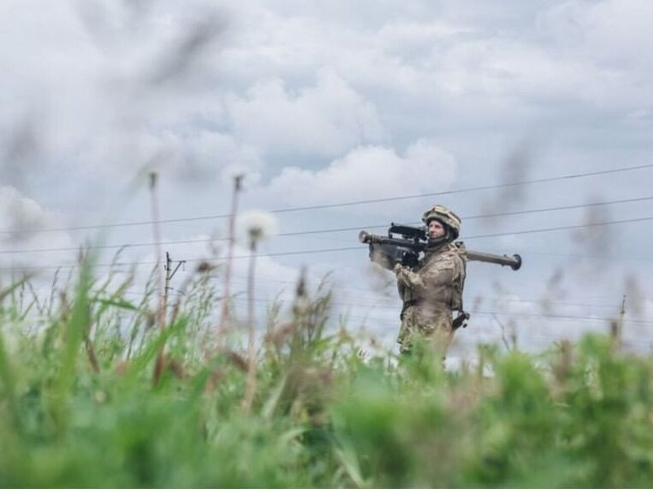 На одній із локацій бій триває, зазначили військові