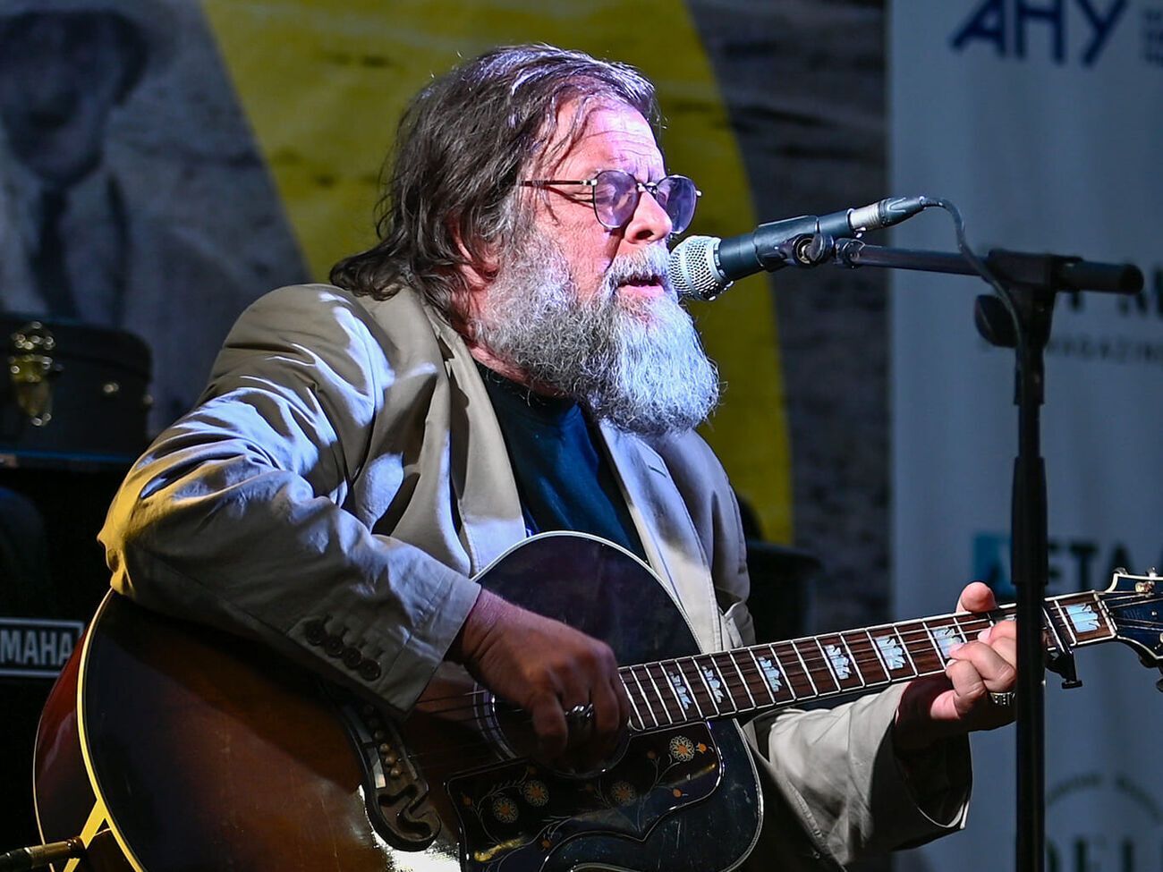 Гребенщиков:&nbsp;Украине нужна помощь