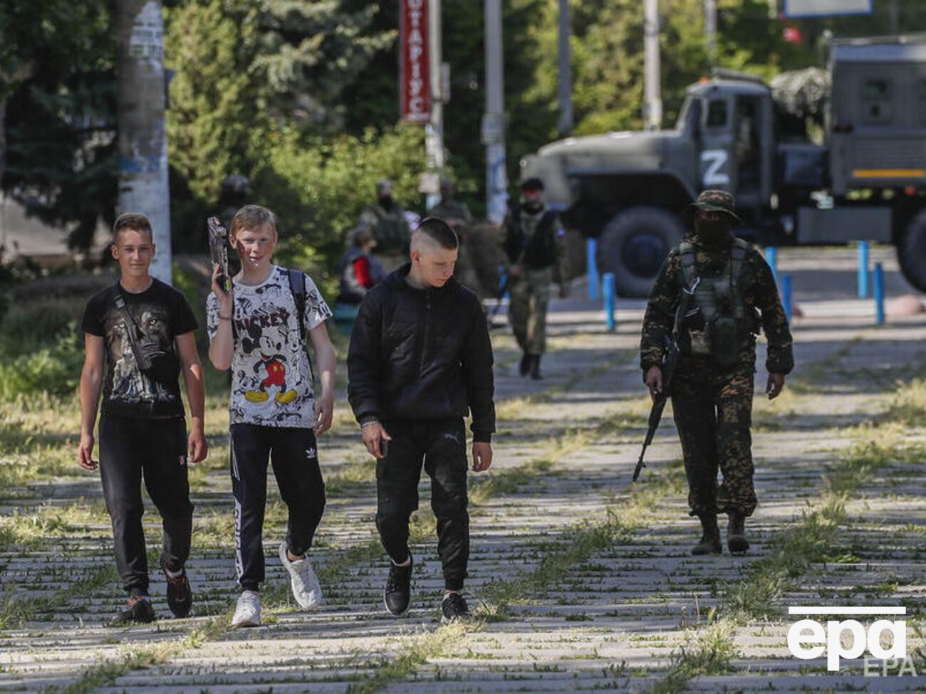 Російські загарбники зайшли на територію Херсонської області 24 лютого з боку тимчасово окупованого Кримського півострова