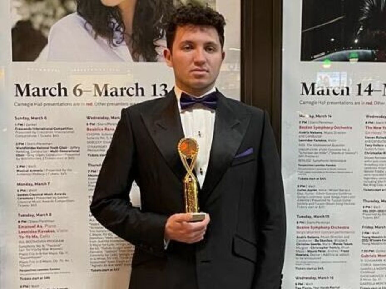 Ентоні Гінзбург &ndash; лауреат шести міжнародних конкурсів