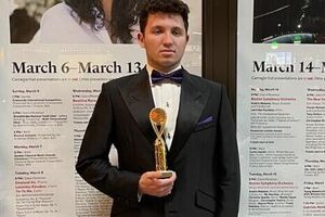 Ентоні Гінзбург – лауреат шести міжнародних конкурсів