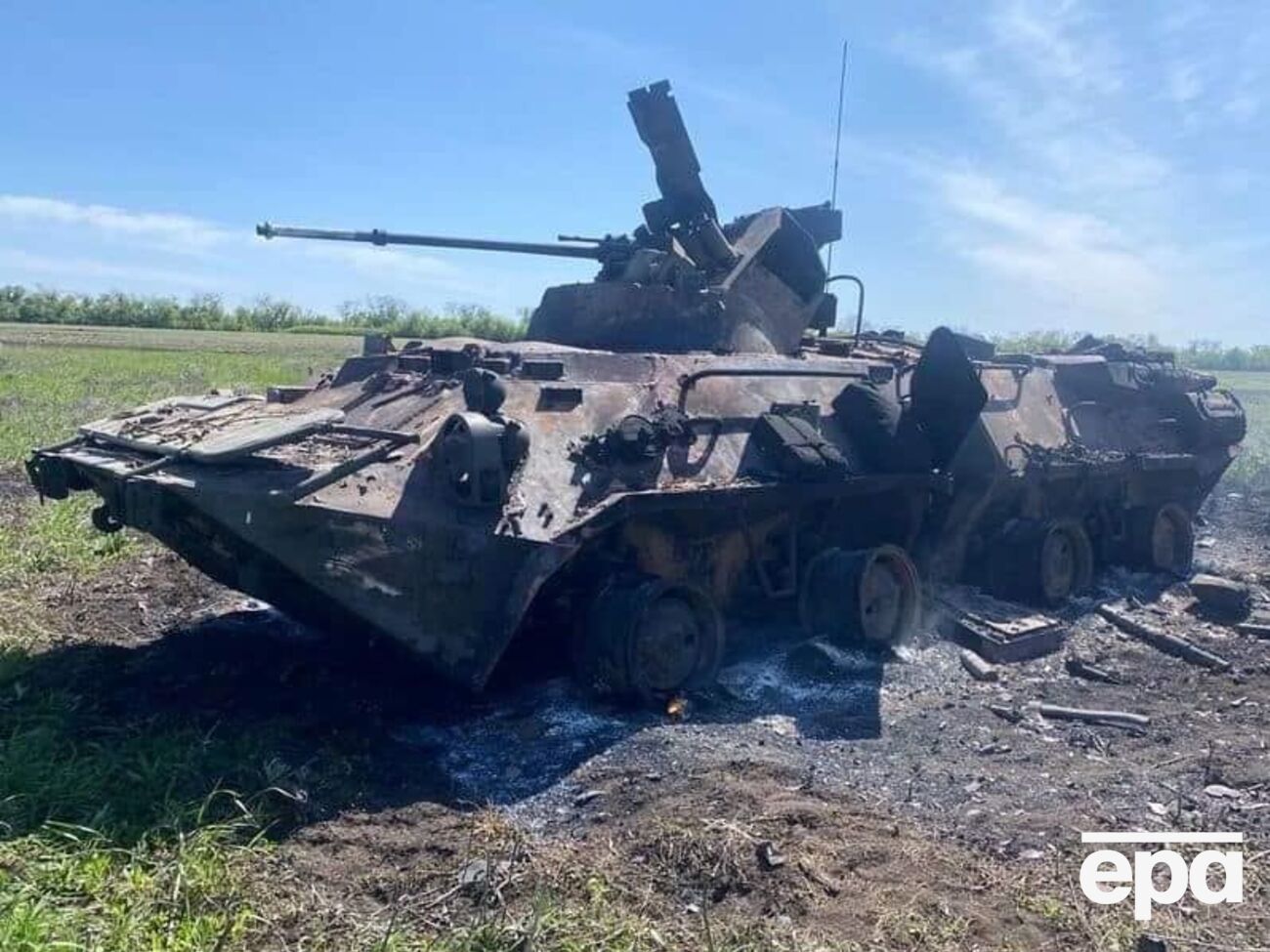 На ряде участков противник проводил разведку боем