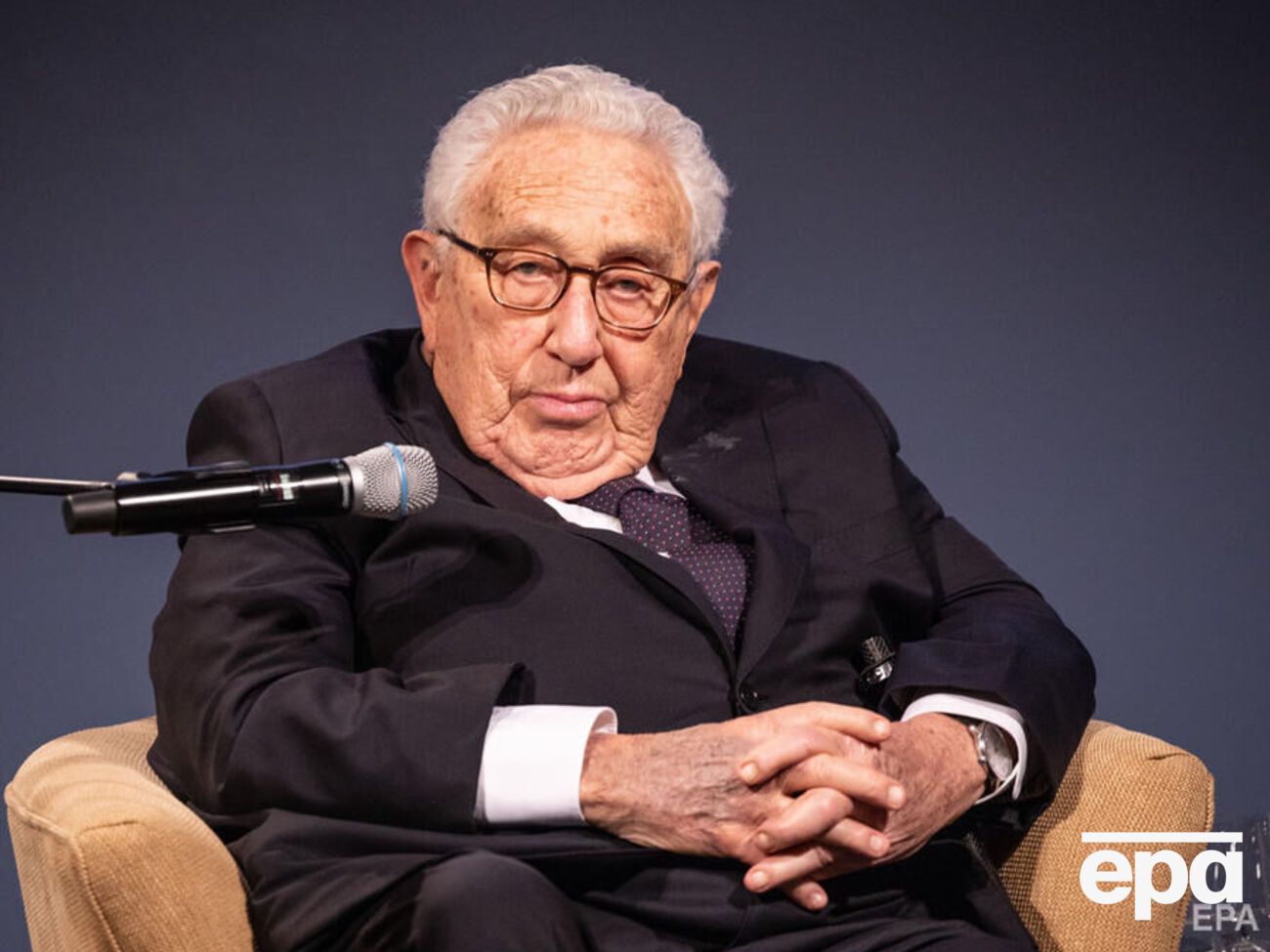 Киссинджер призвал к переговорам между РФ и Украиной в ближайшие два месяца