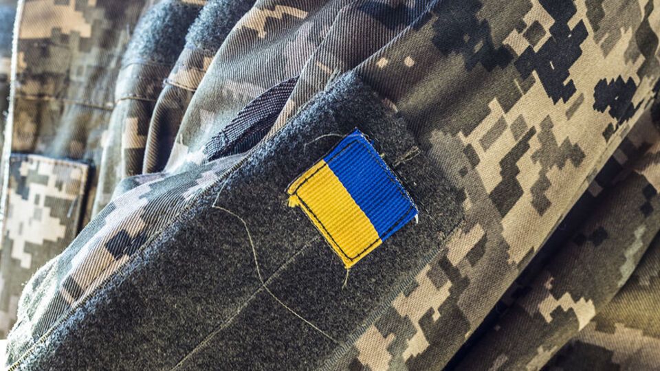 Зараз командири можуть відкривати вогонь по військових, якщо це не призведе до їхньої смерті