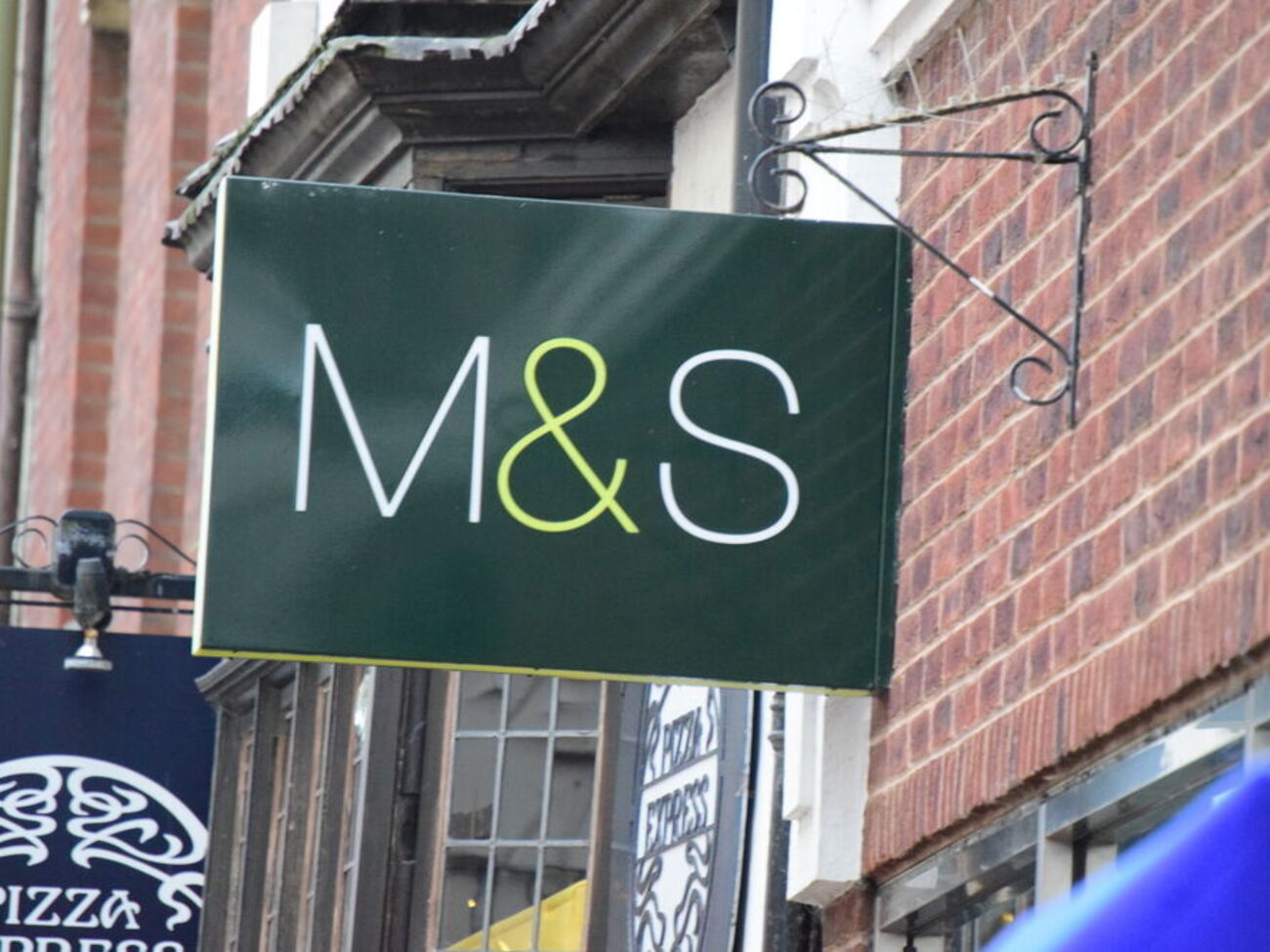 Marks & Spencer припинив постачання до Росії ще 3 березня