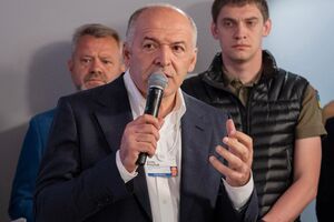 Пинчук: Мы должны строить Украину 2.0, 3.0. Мы должны новую экономику, новое будущее, новую модель строить